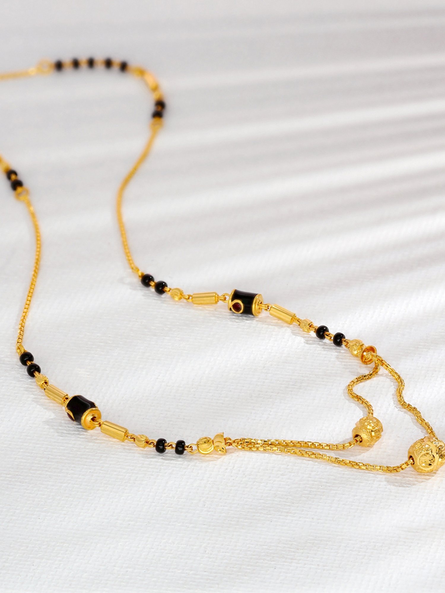 P.N.Gadgil Jewellers Gold Sacred Vows Mangalsutra For Women