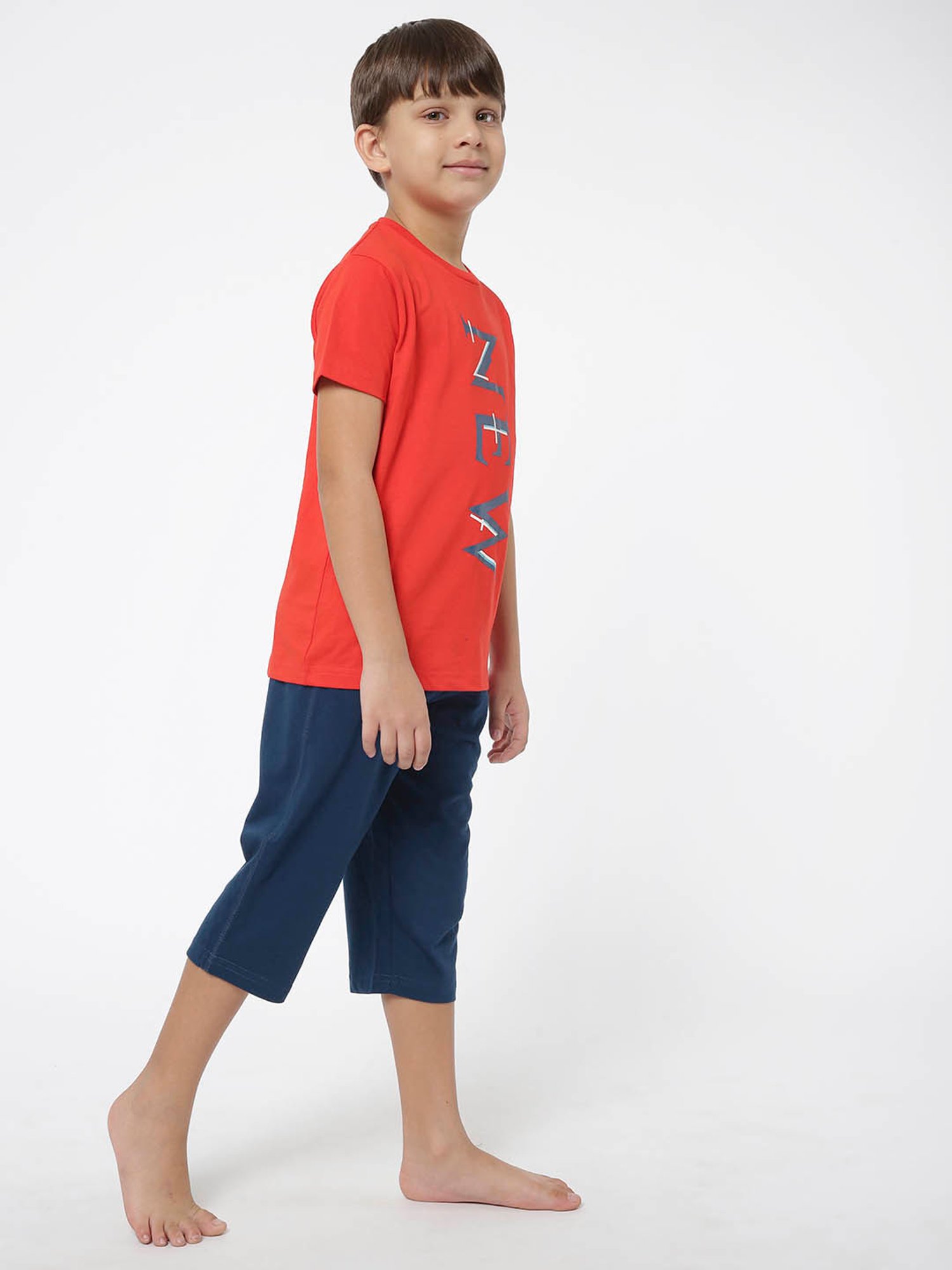 Sweet Dreams Kids Red & Blue Printed T-Shirt with Capri
