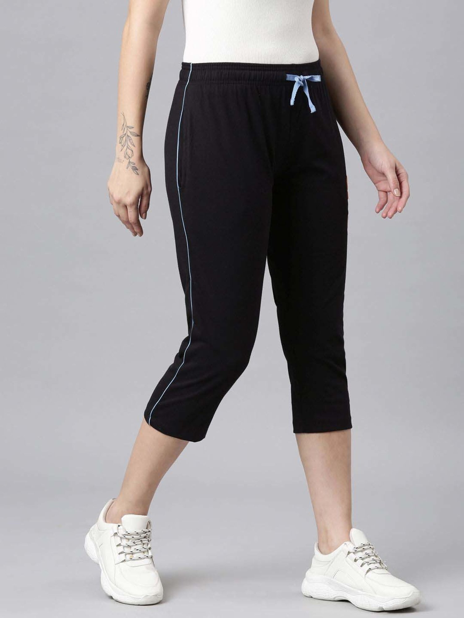 KENDALL + KYLIE Black High Rise Capris