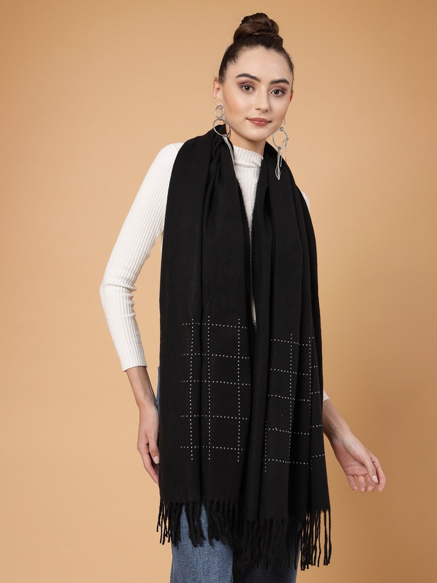 Mafadeny Black Stole