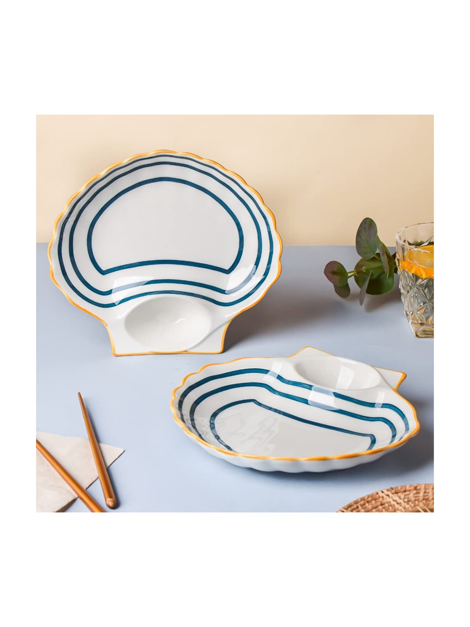 Nestasia Printed &iquest;White &iquest;Ceramic Nitori Shell-Shaped Plates with Section - Set of 2