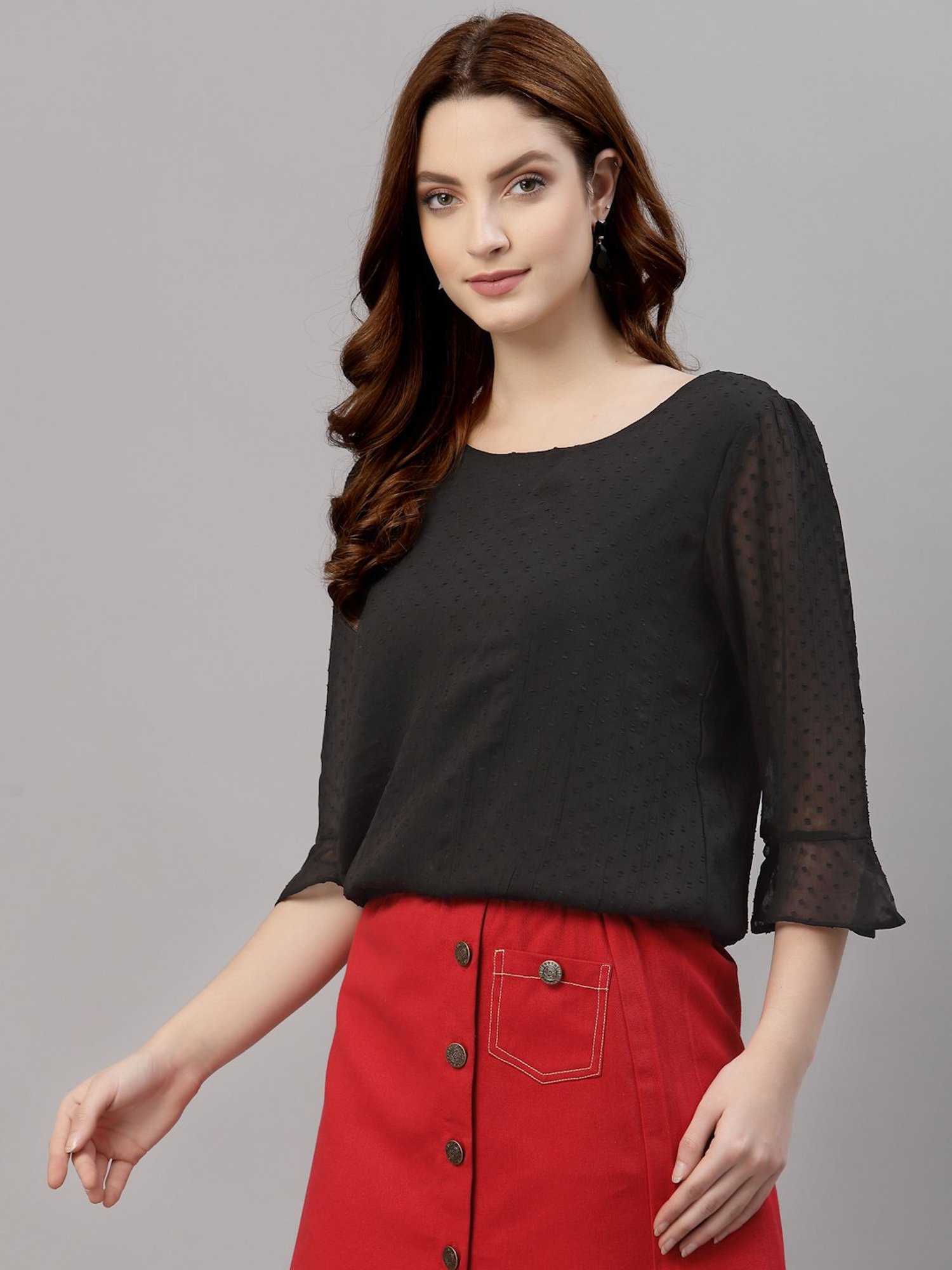 NEUDIS Black Textured Top