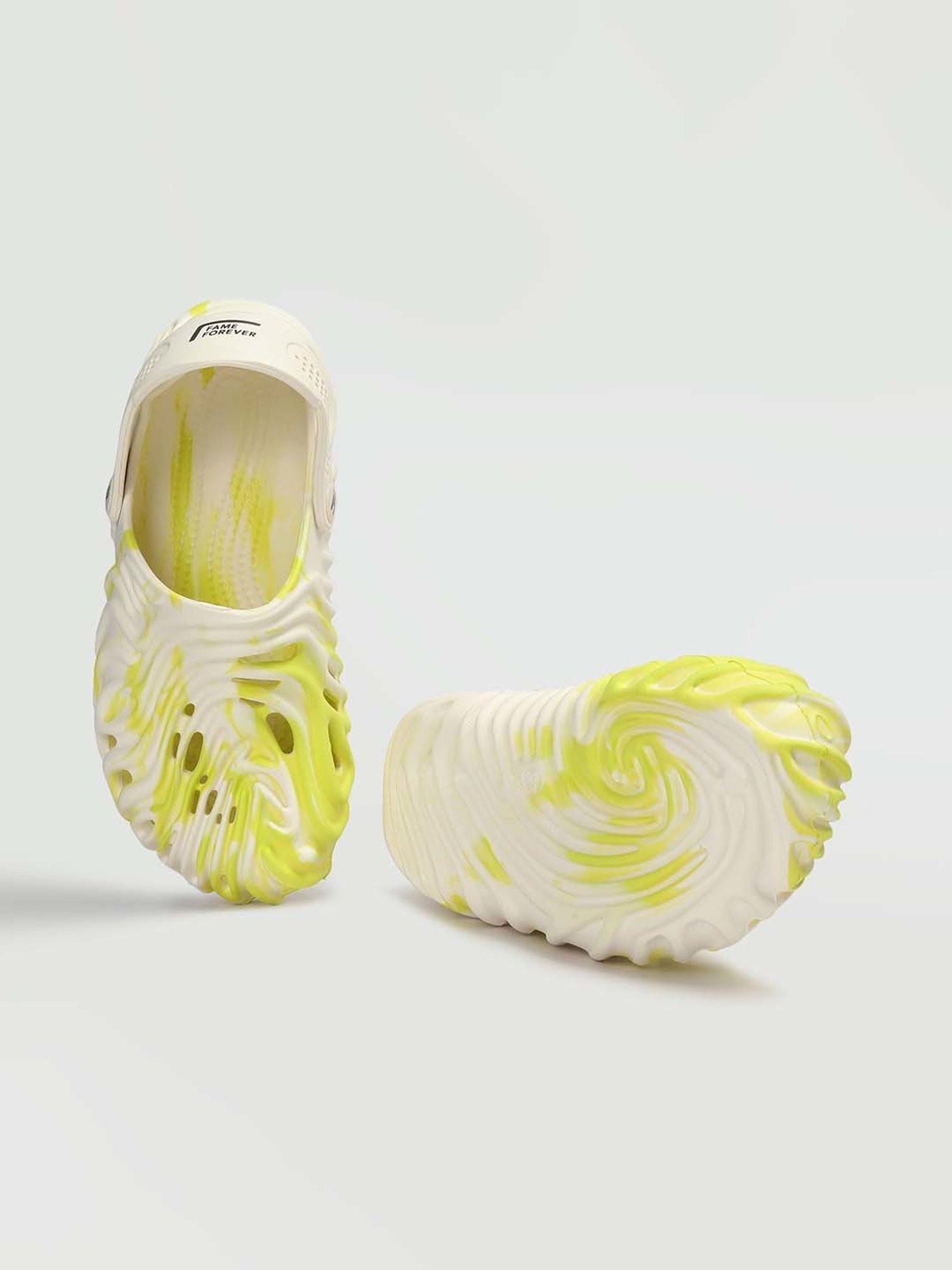 Fame Forever by Lifestyle Kids Off-White & Yellow Back Strap Clogs