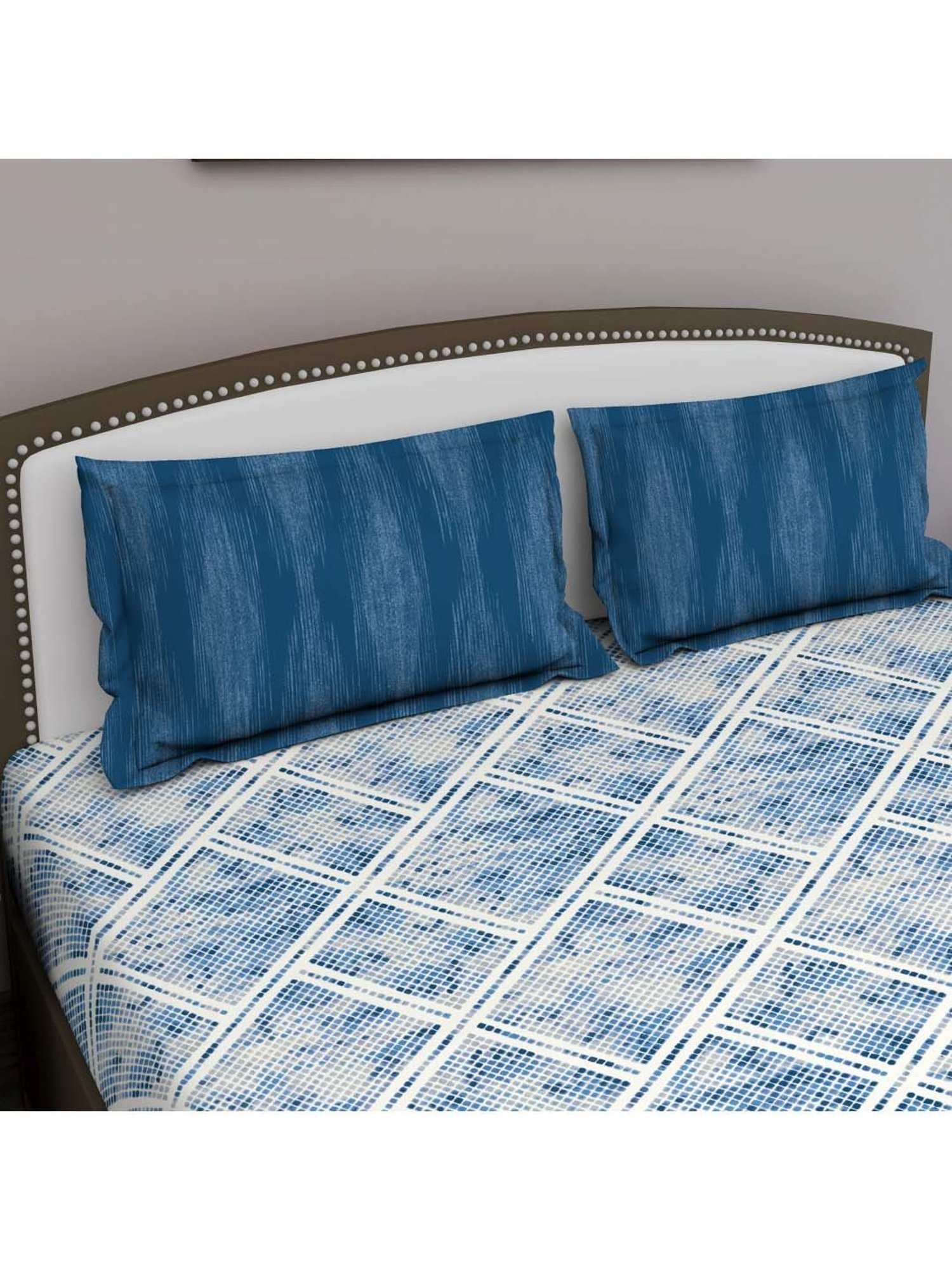 GM 'Serene' Navy & White Cotton 210 TC Double Bedsheet with 2 Pillow Covers