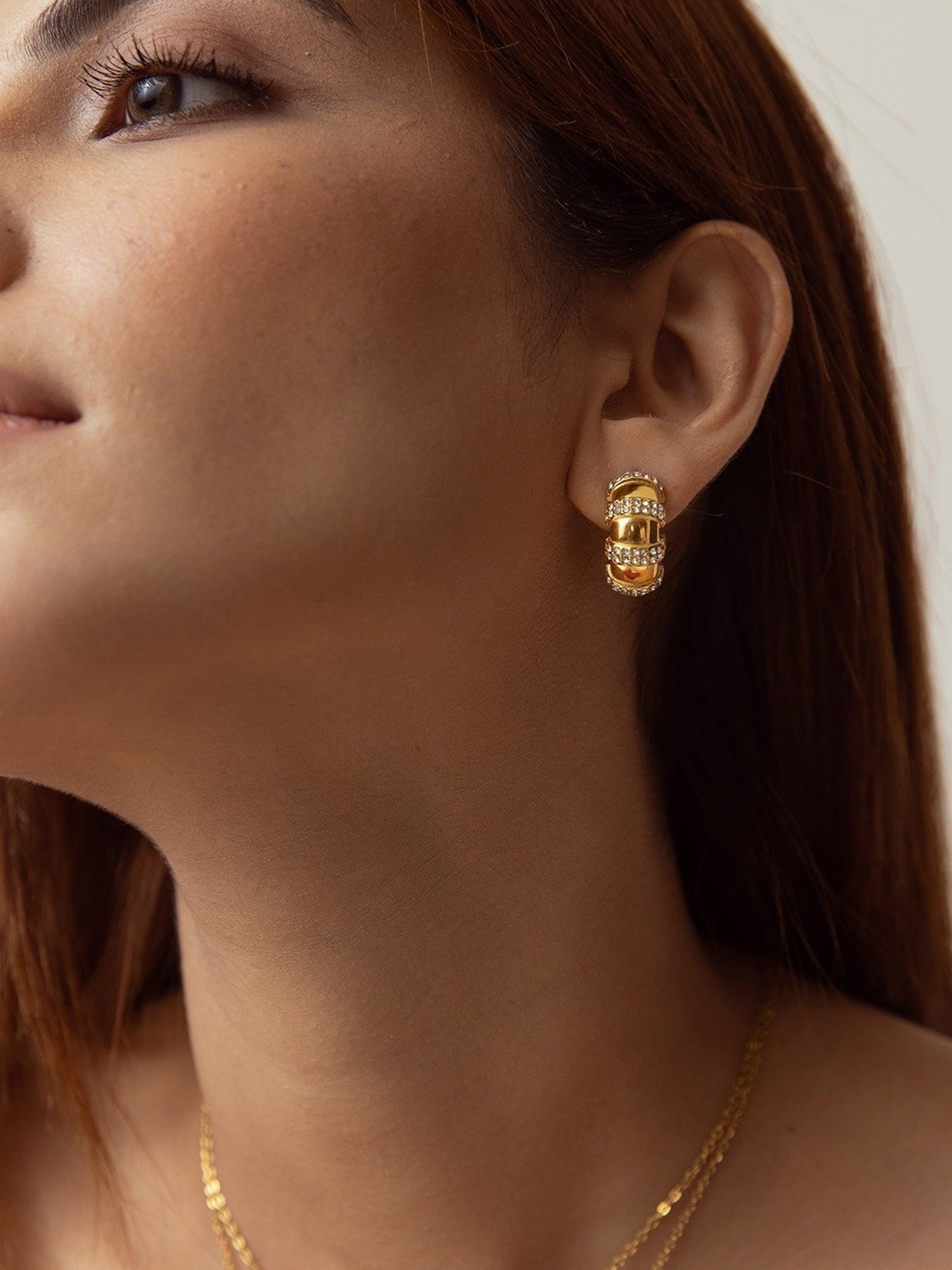 Perfectly Average C-shape Hoops