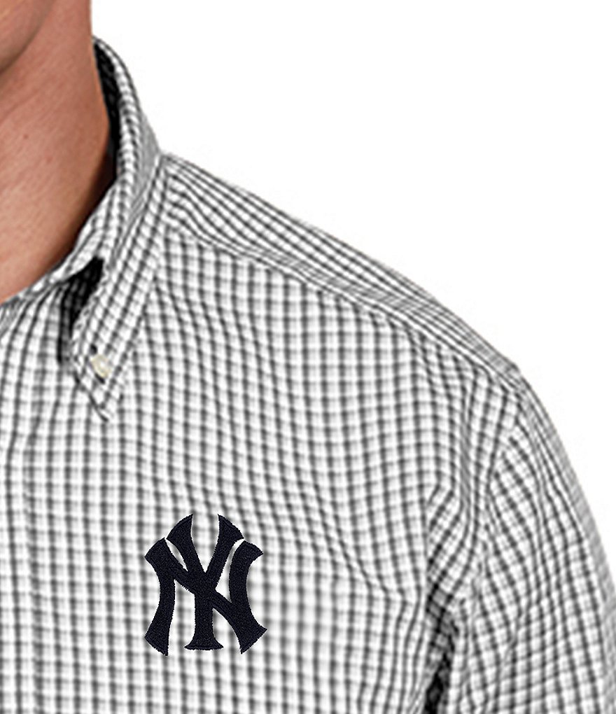 Antigua MLB Associate Long-Sleeve Woven Shirt