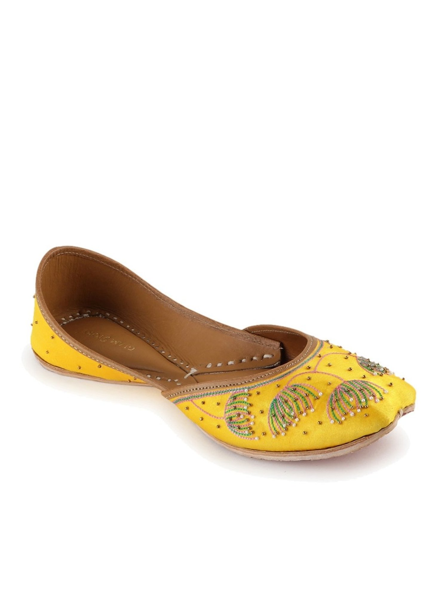 Glam Story Women's Yellow Ethnic Juttis