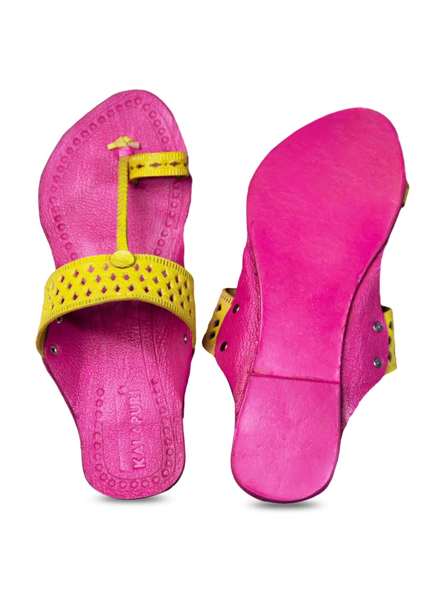 Kalapuri Women's Yellow Kolhapuri Sandals