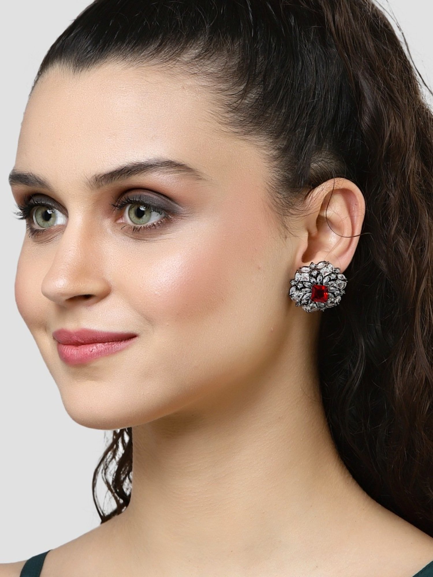 Karatcart Red Stud Earrings for Women
