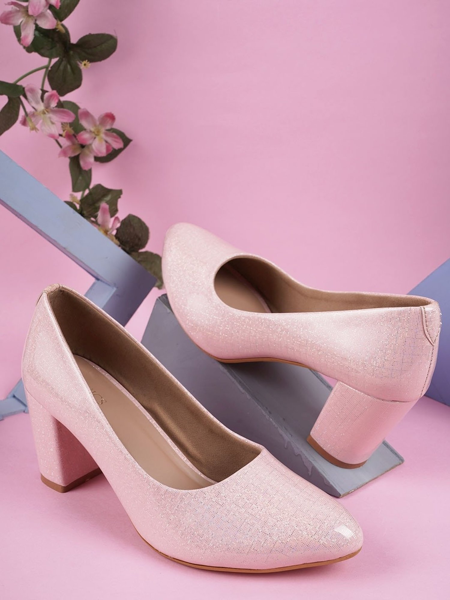 Iconics Women's Pink Formal Pumps