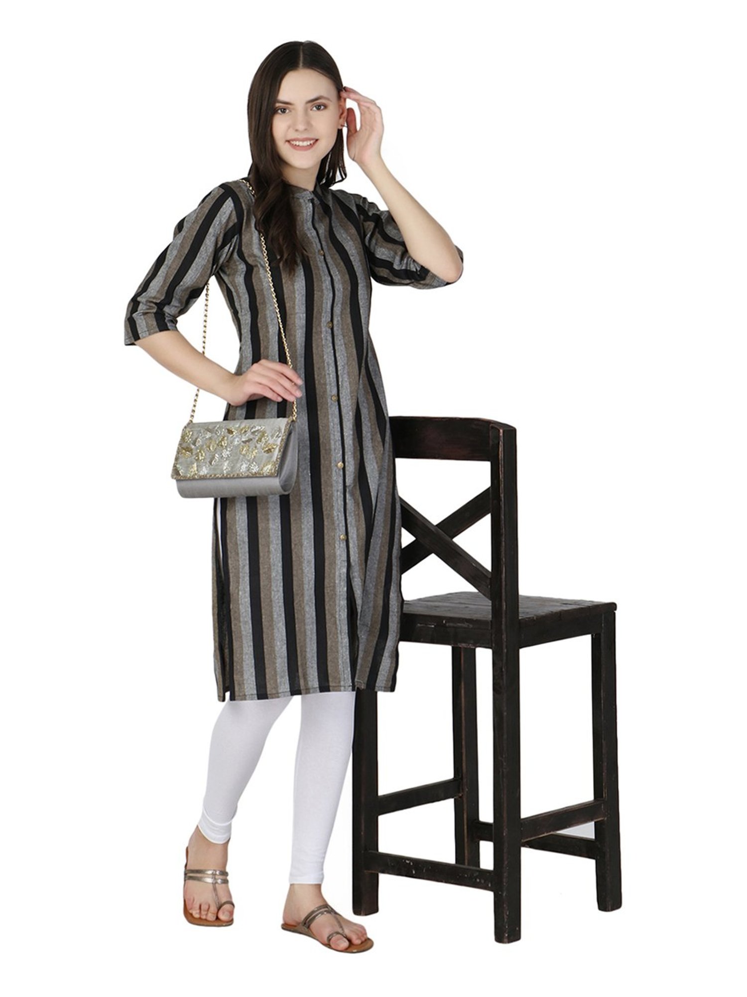 Spice Art Silver Embroidered Medium Clutch