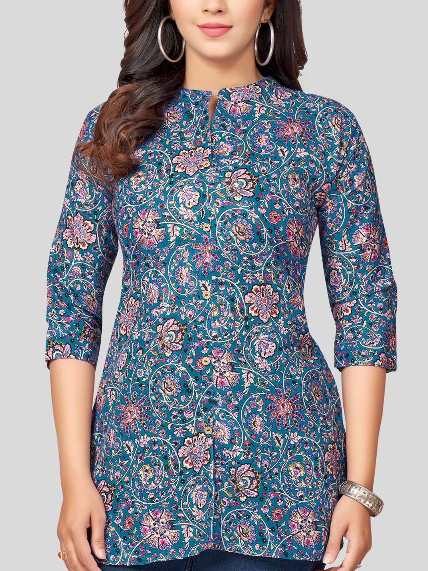 Saree Swarg Blue Printed Short Kurti