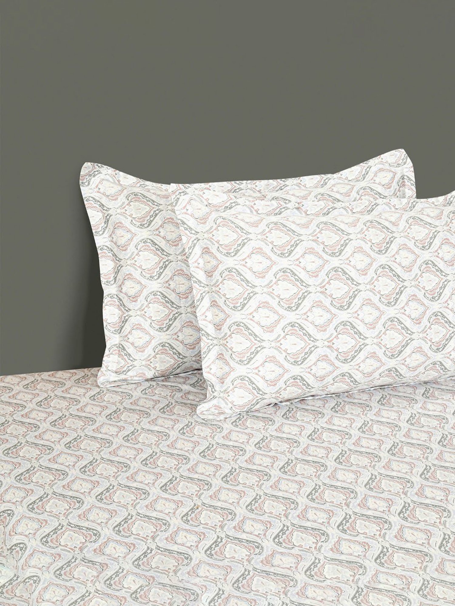 Swayam Dona Abstract Brown 250 TC Cotton King Bedsheet with 2 Pillow Covers