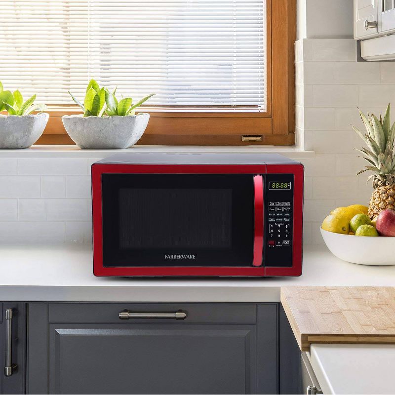 Farberware 1.1 Cu. Ft. 1000 Watt Microwave Oven - Red