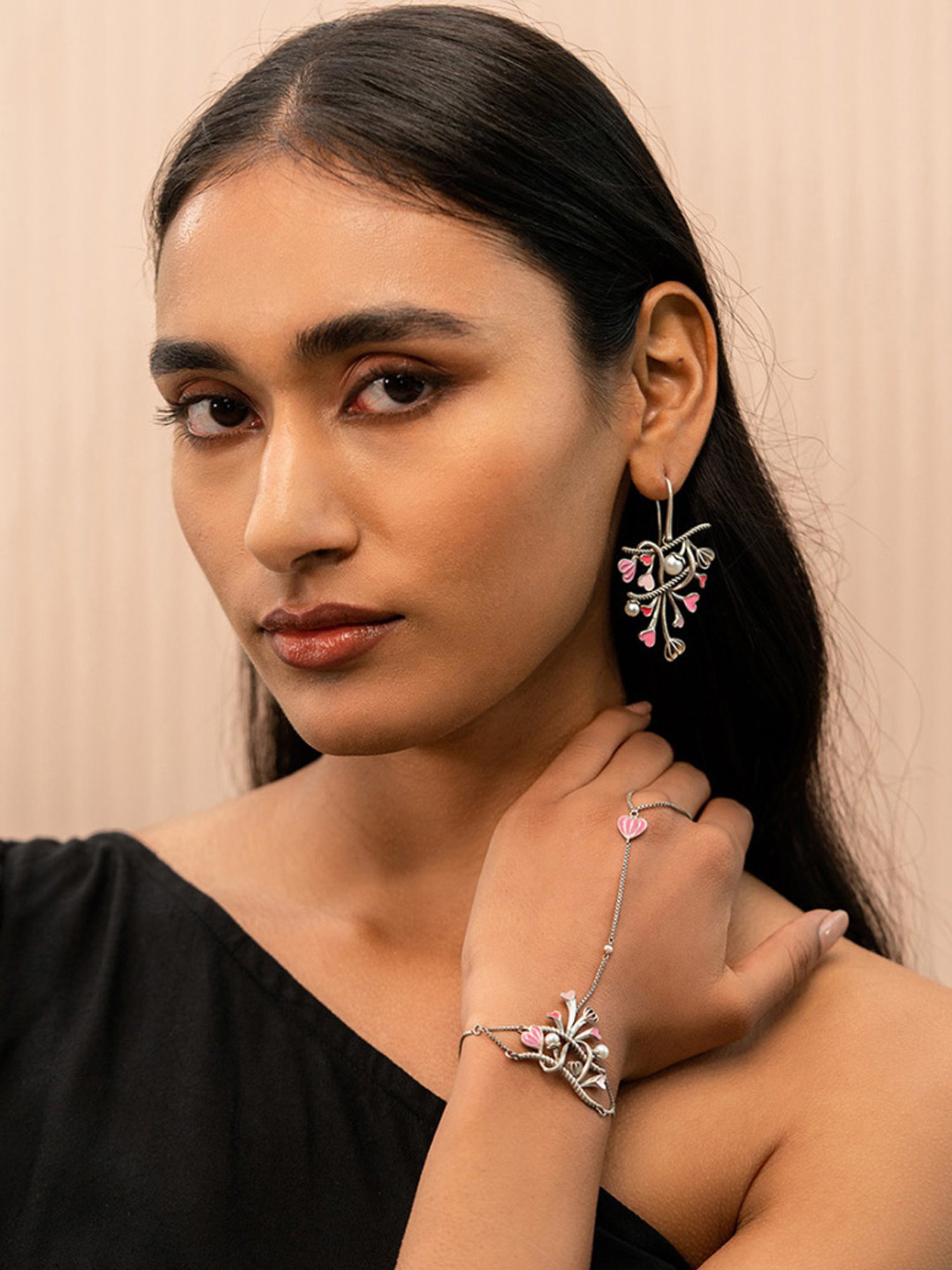 Shaya 92.5 Sterling Silver For the Love of Learning Heart Bracelet for Women