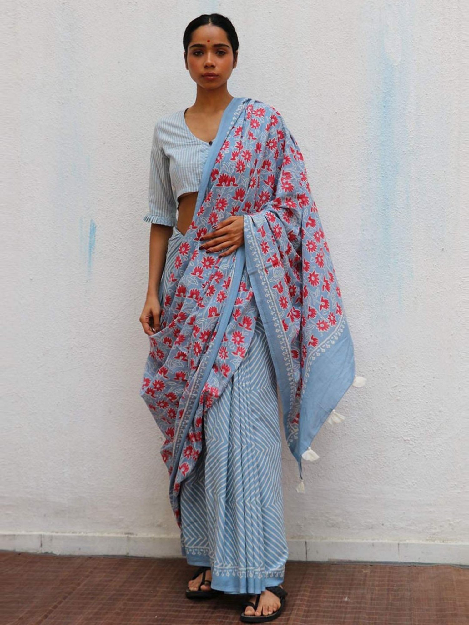 Chidiyaa Blue Paakhi Folk Flowers Handprinted Cotton Sarees