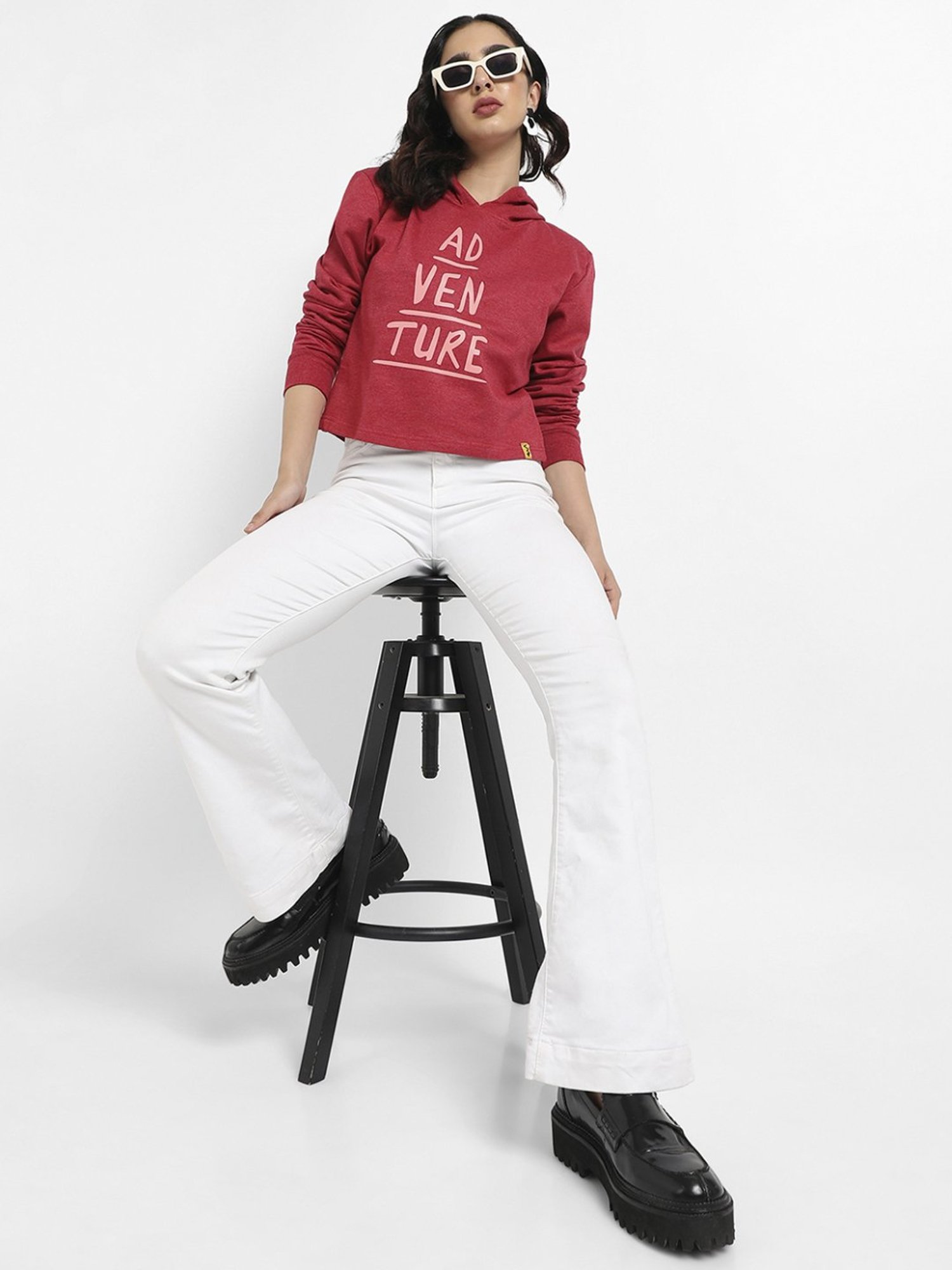 Campus Sutra Red Cotton Printed Sweatshirt