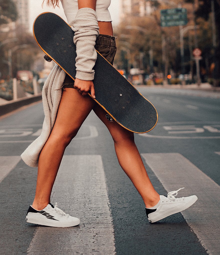 Creative Recreation Women's Zeus Lo Canvas Lace-Up Sneakers