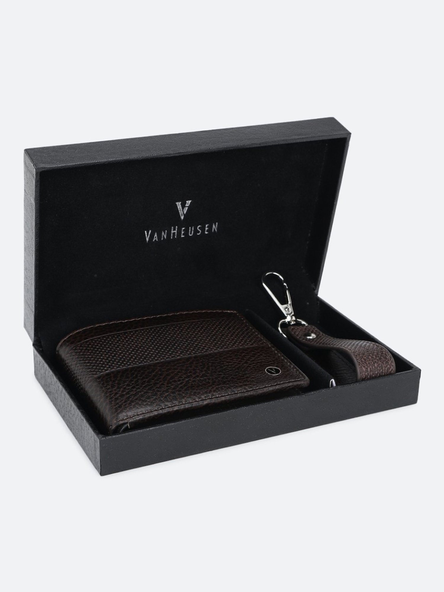 Van Heusen Black Leather Textured Bi-Fold Wallet with Key Chain Gift Set