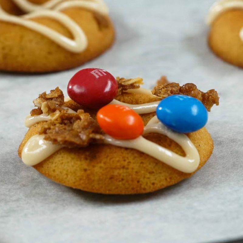 Hu Simple Dark Chocolate 70% Cacao - 2.1oz