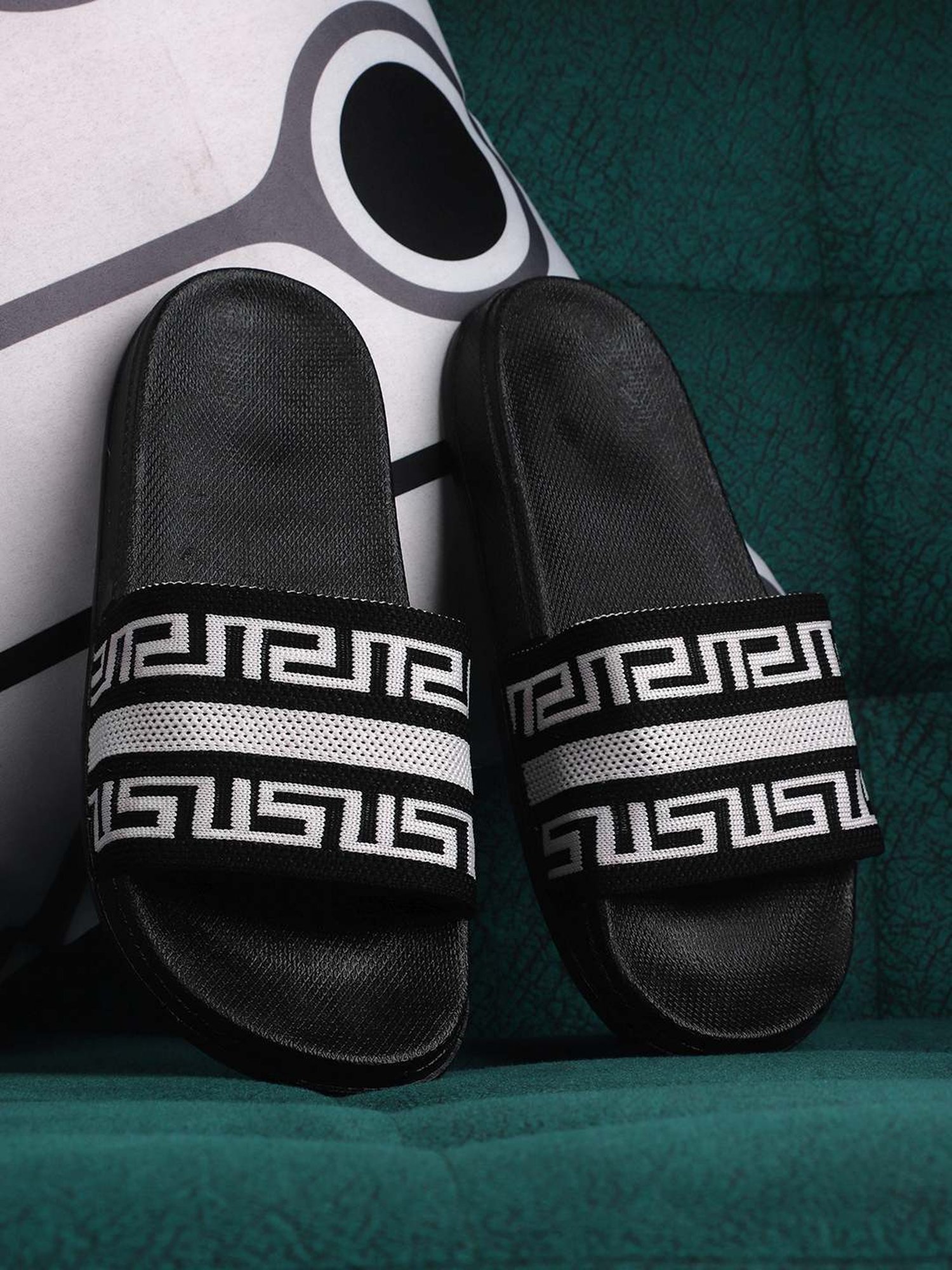 Pampy Angel Women's Black Casual Sandals