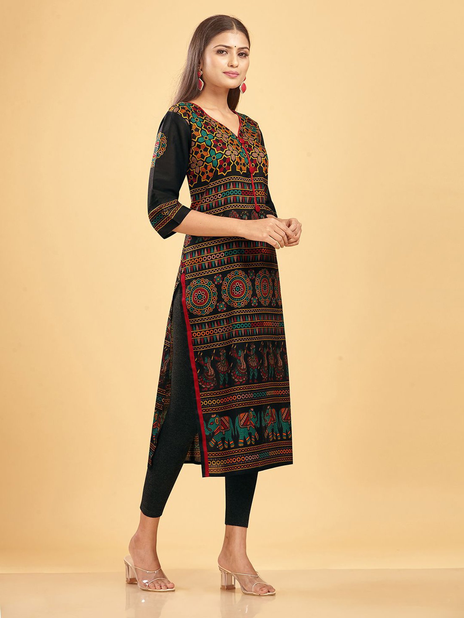 SHANVIKA Black Printed Cotton Straight Kurta