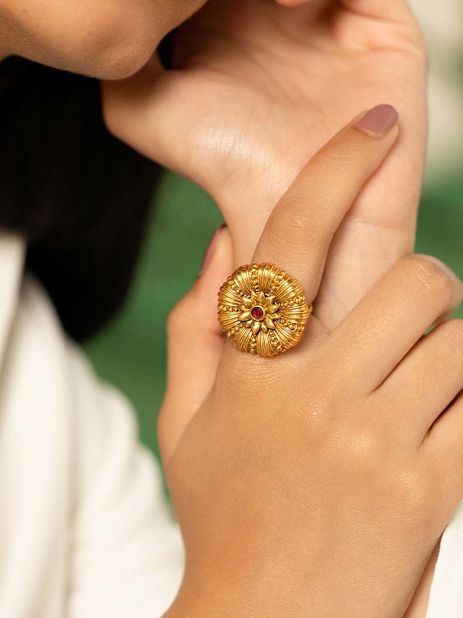 925 Silver 1 Carat American Diamond Classic Halo Engagement Ring for Women & Girls