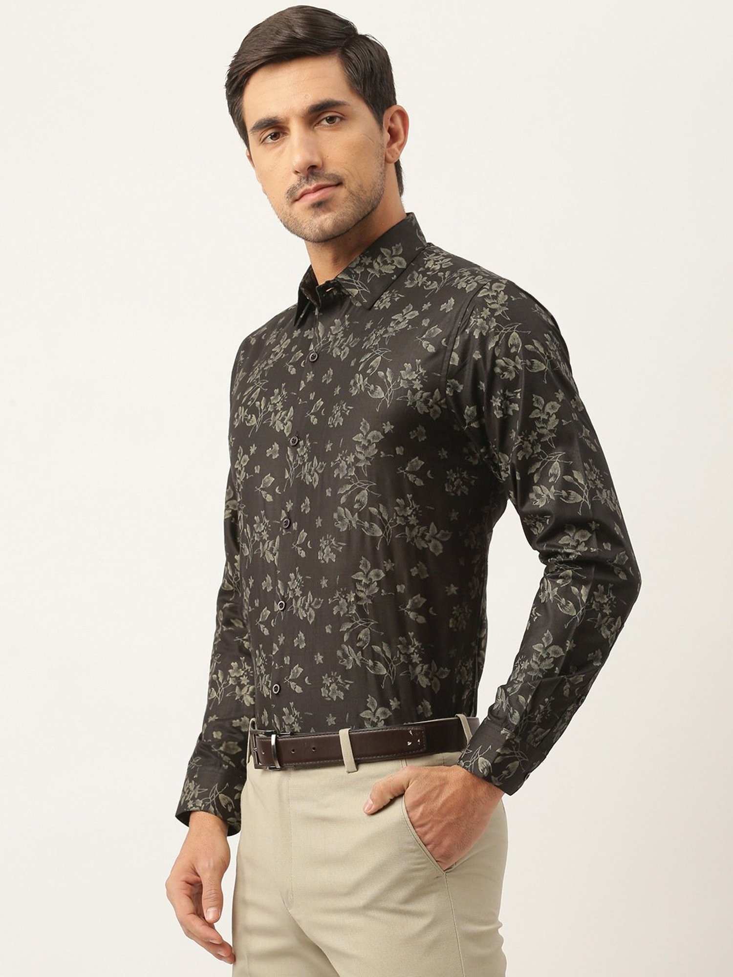 Sojanya Black Cotton Regular Fit Floral Print Shirt