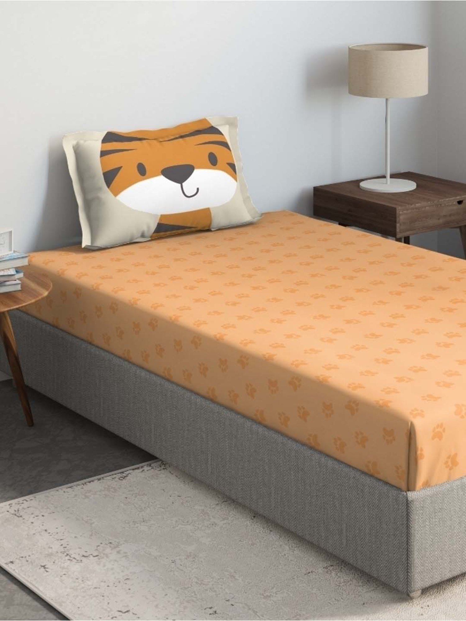 DDECOR - Tiger 100% Cotton Single Bedsheet with 1 Pillow Covers, Orange
