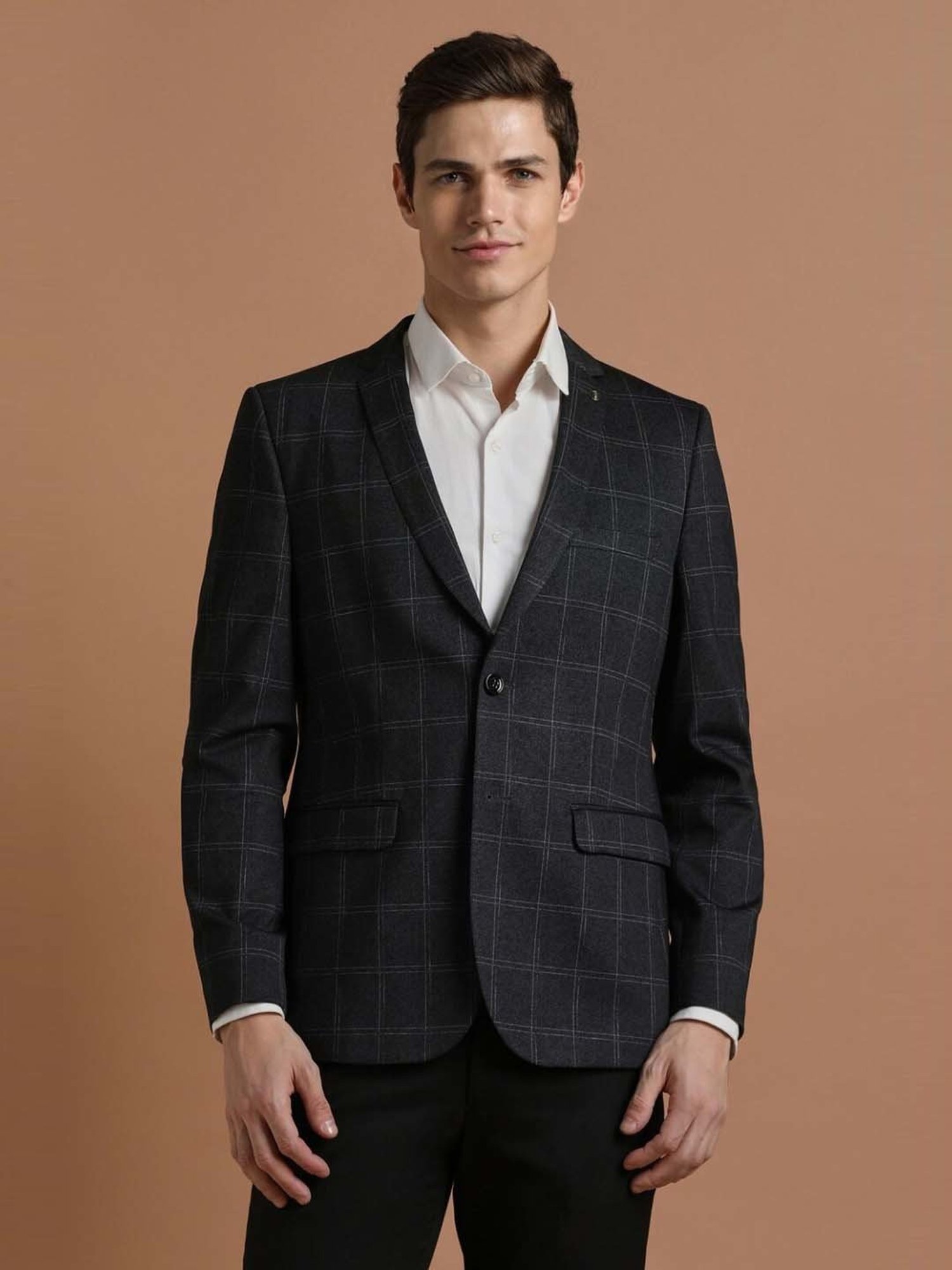 Arrow Sports Green Regular Fit Texture Waistcoat