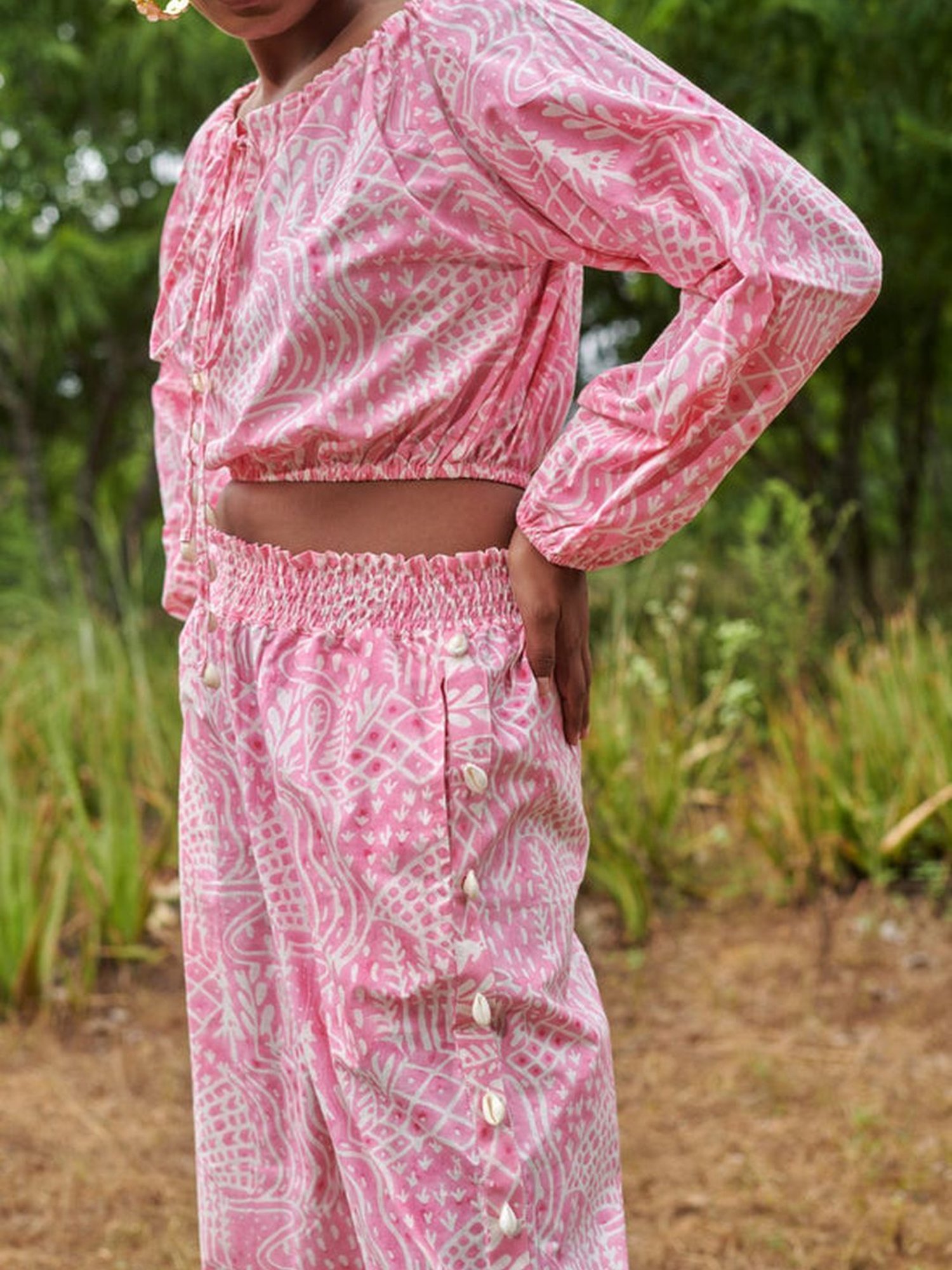 Khajoor Studio Pink & White Sundaze Meadow Brunch Time Top & Pant Co-ord Set