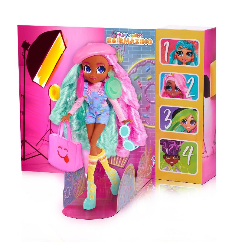 Hairdorables Hairmazing Dee Dee Fashion Doll