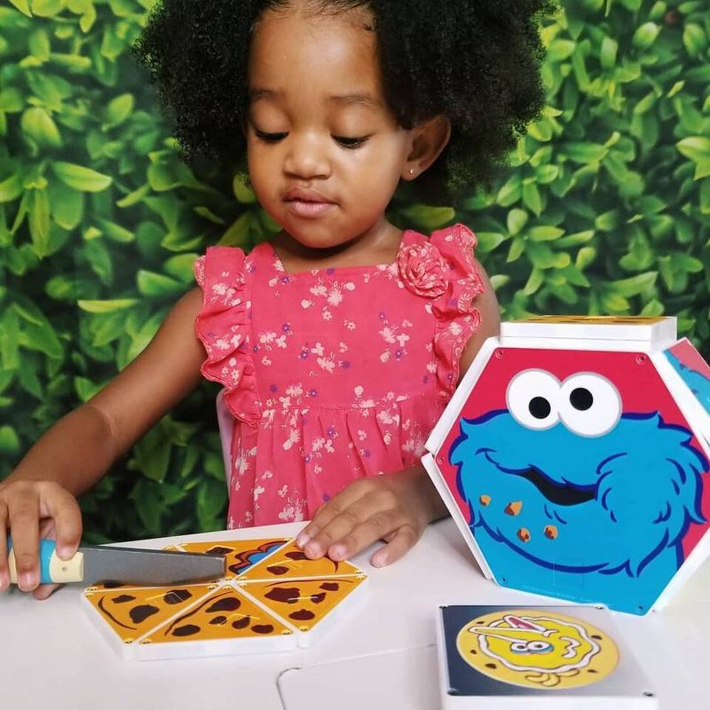 Magna-Tiles Sesame Street - Cookie Monster C Is For Cookie