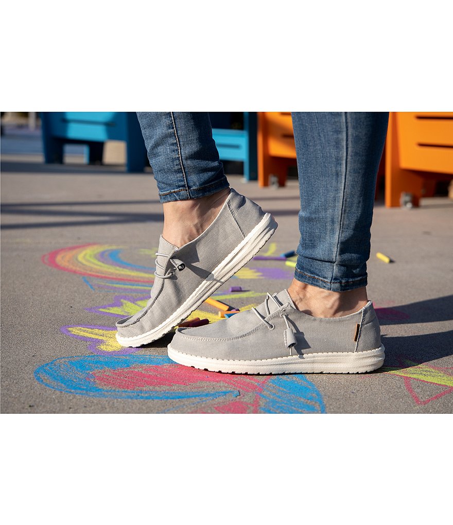 Hey Dude Women's Wendy Washable Chambray Slip-Ons