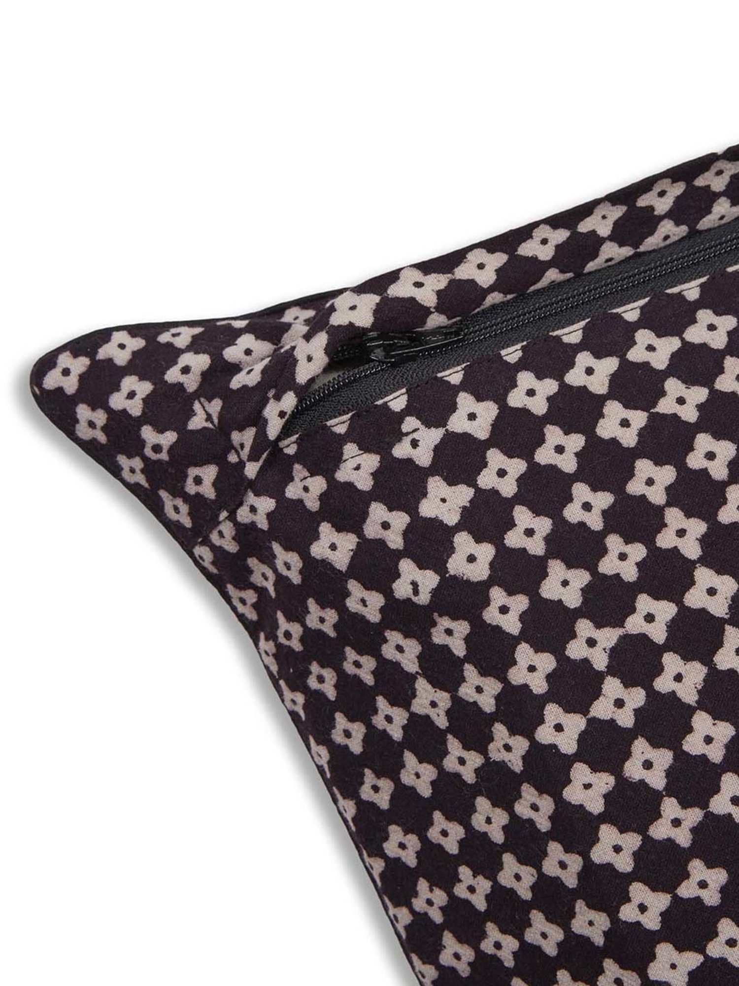 Fabindia Home Baghni Red & Black 175 GSM Cotton Cushion Cover