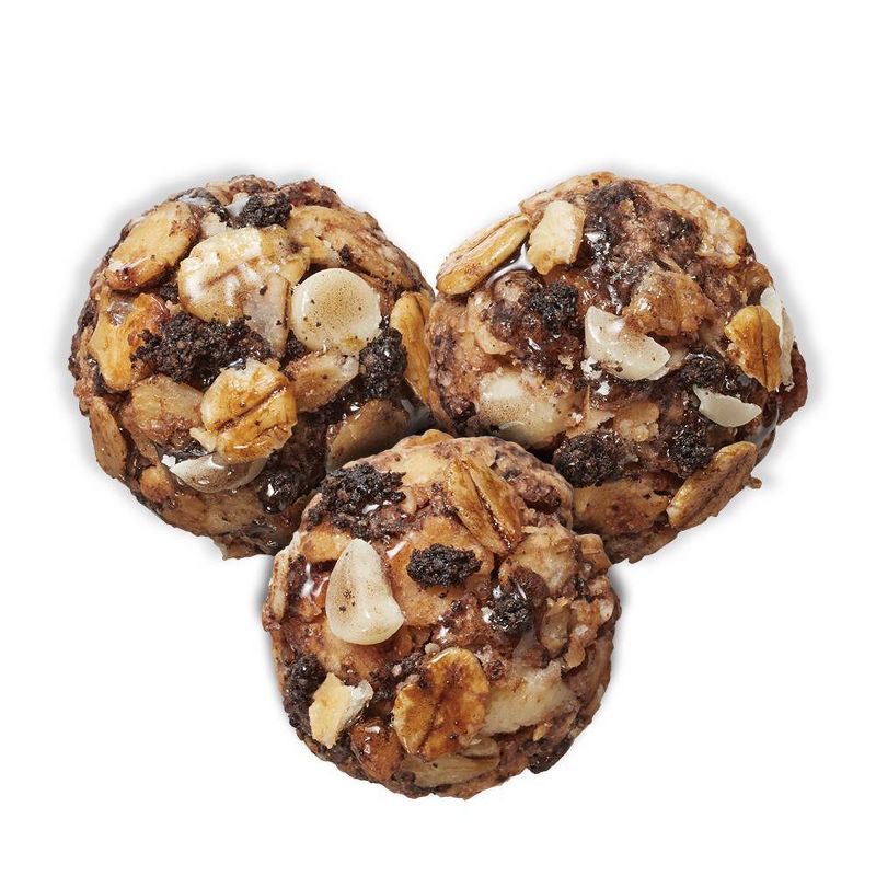 MadeGood Cookies & Crème Organic Granola Minis - 3.5oz