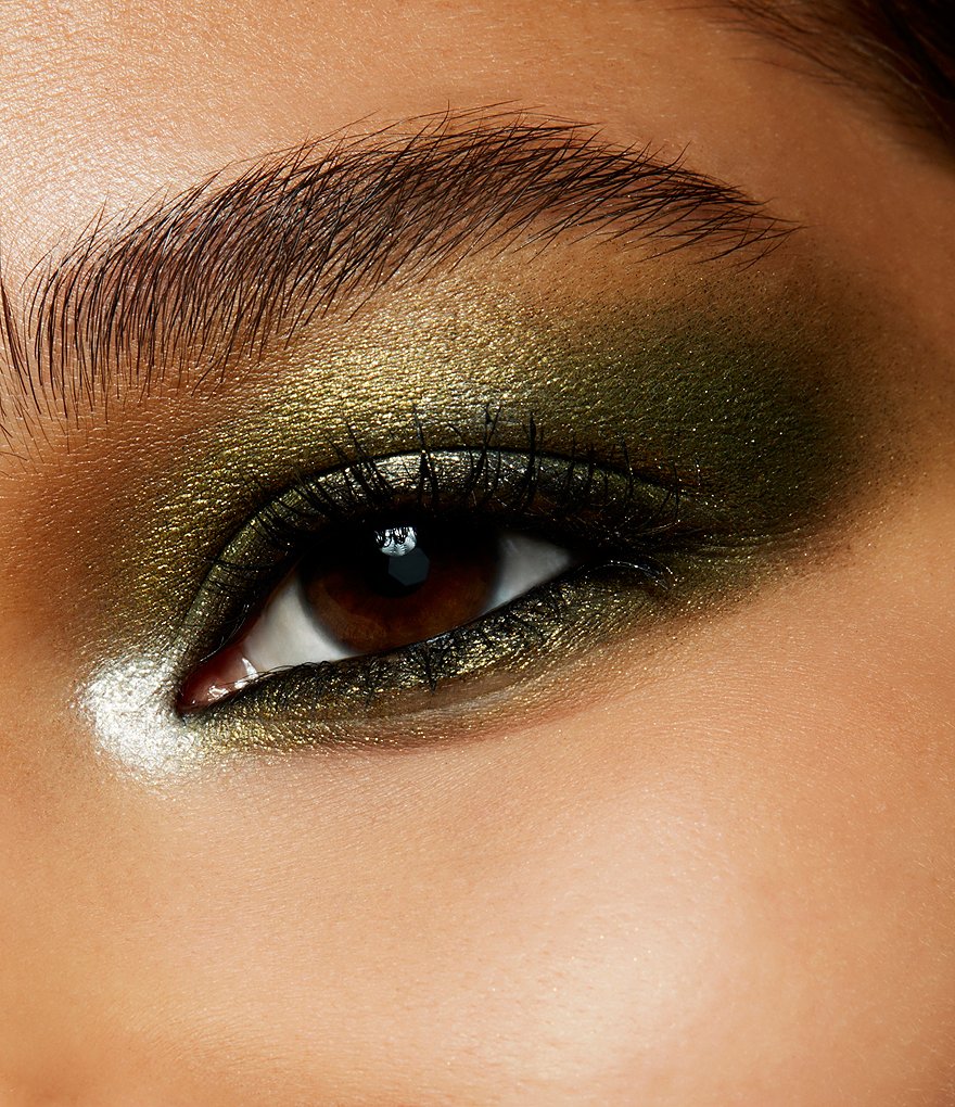 MAC Dazzleshadow Extreme Eyeshadow