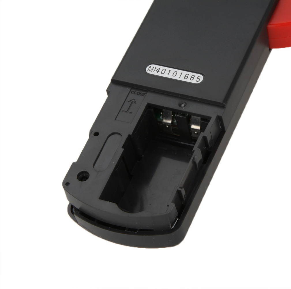 UNI-T UT203 400A AC/DC Auto Range Digital Clamp Multimeter w/Voltage Resistance Frequency Test