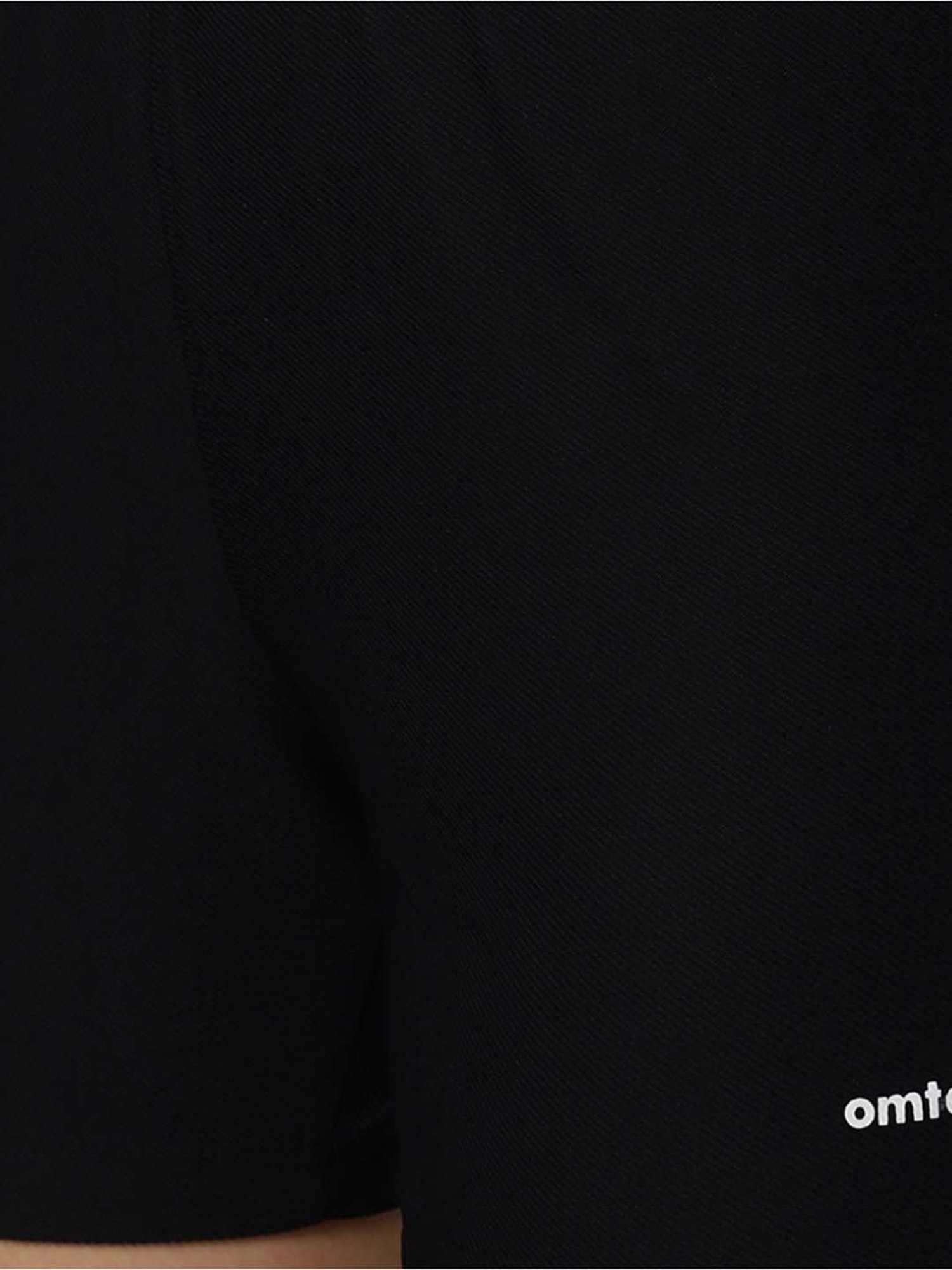 Omtex Black Mid Rise Sports Shorts