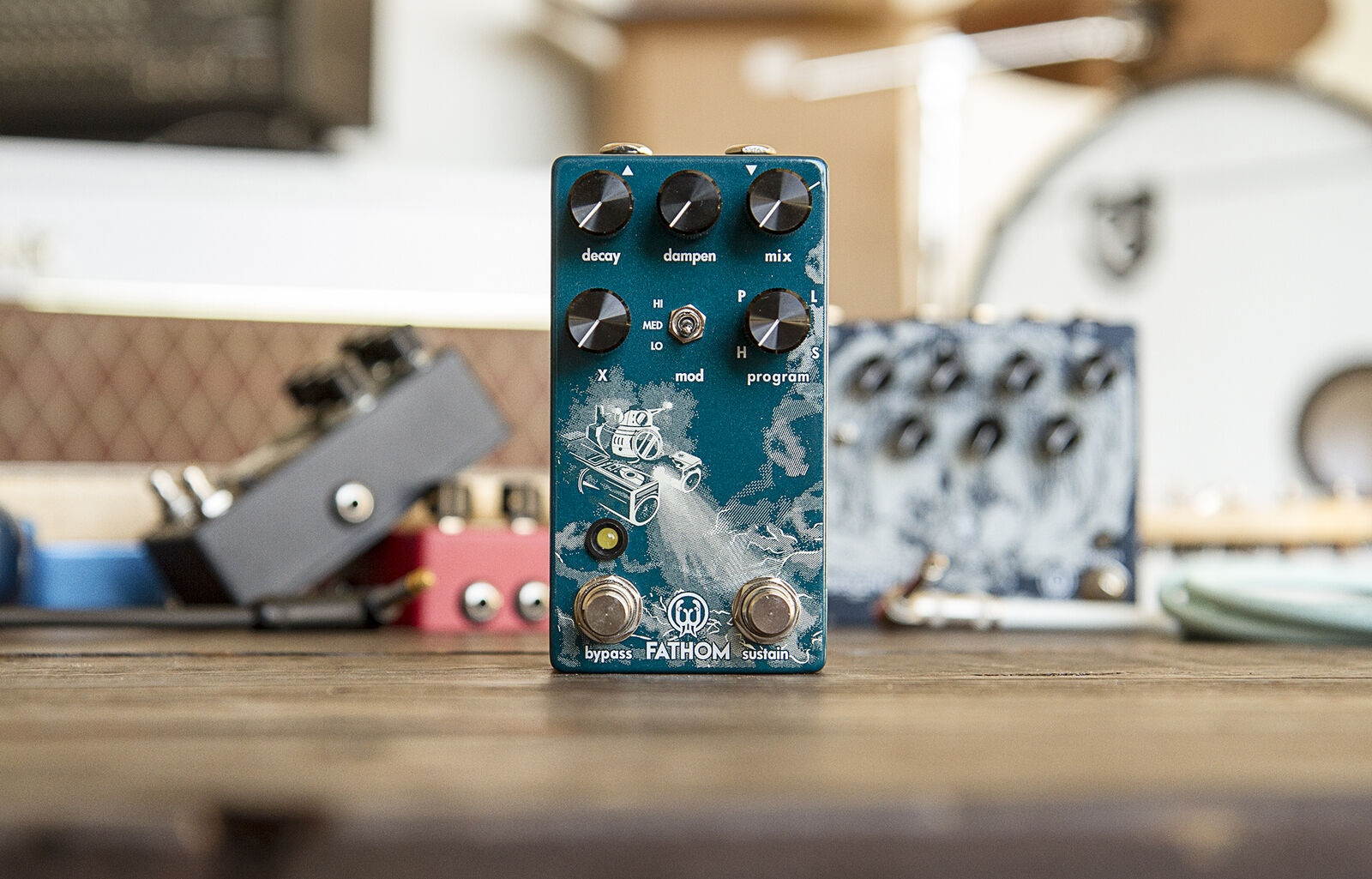 Walrus Audio Fathom Multi-Function Reverb Effects Pedal