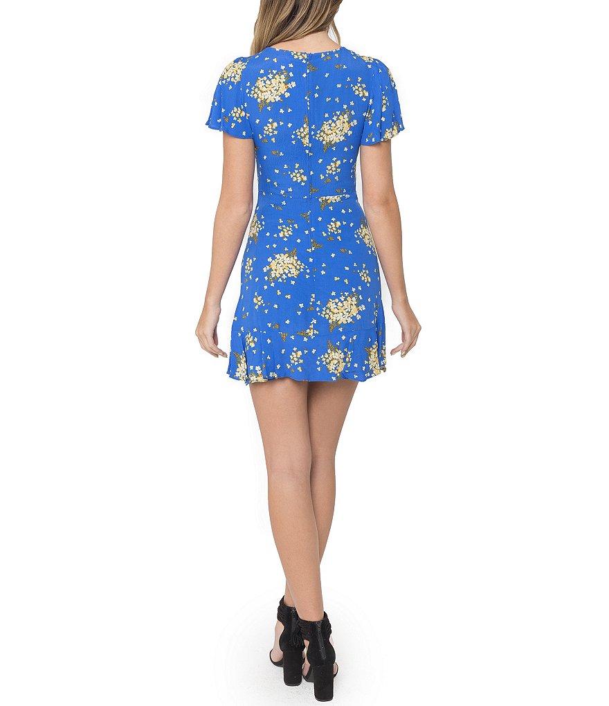 B. Darlin Flutter-Sleeve Floral Printed Flounce Hem A-Line Dress