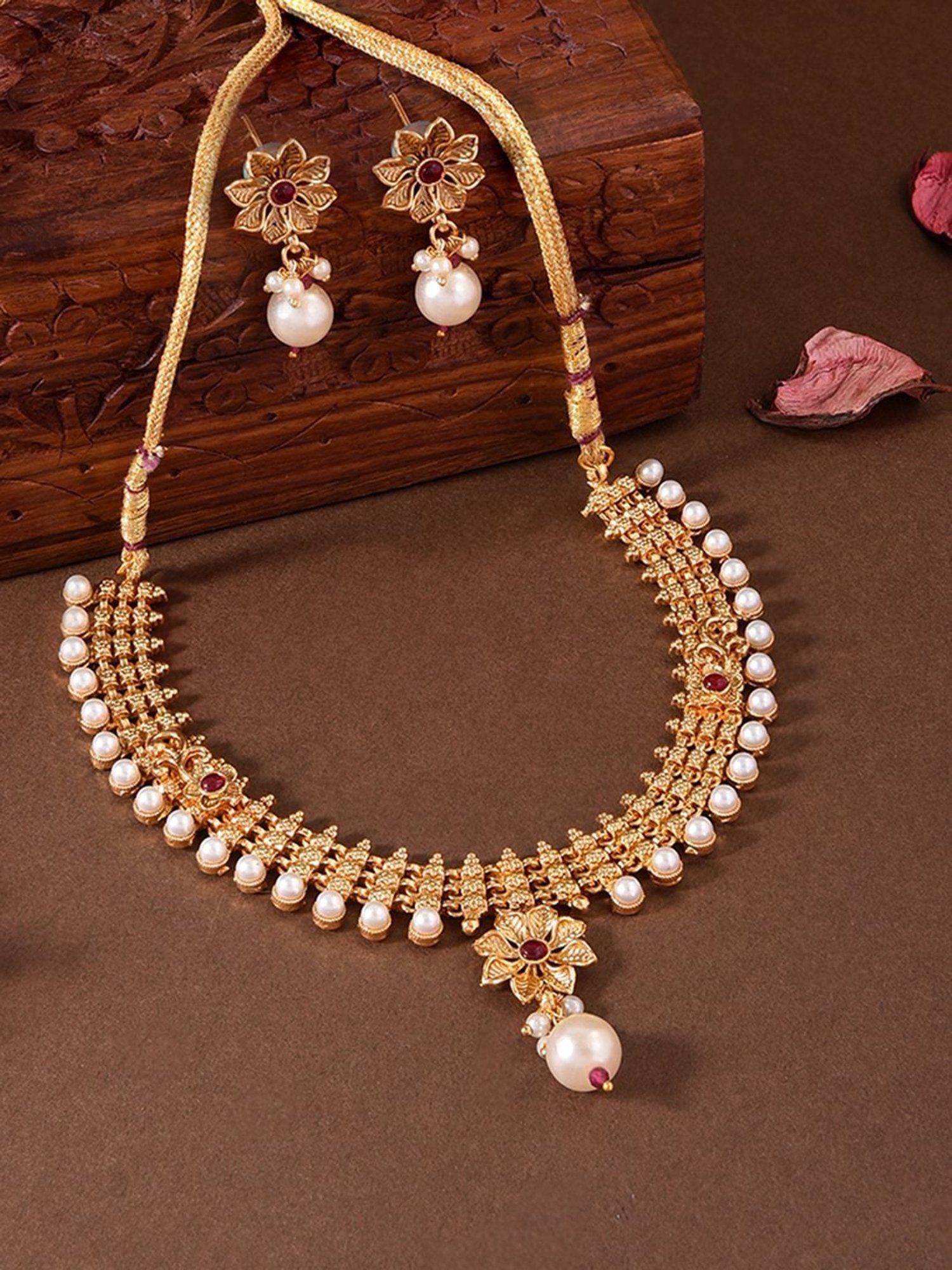 Bold By Priyaasi Men's Stylish Silver-Plated Dumbbell Pendant on a Trendy Chain