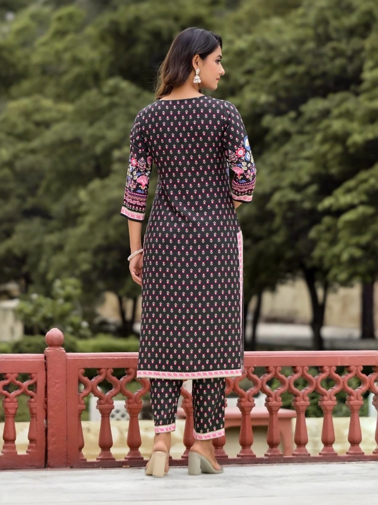 Juniper Black Floral Print Kurta Pant Set With Dupatta