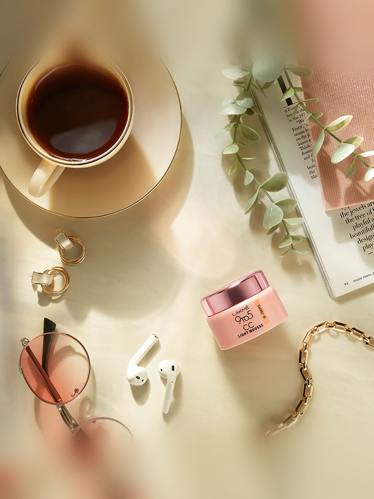 Lakme 9 To 5 CC Light Mousse 1A Frappe - 25 gm