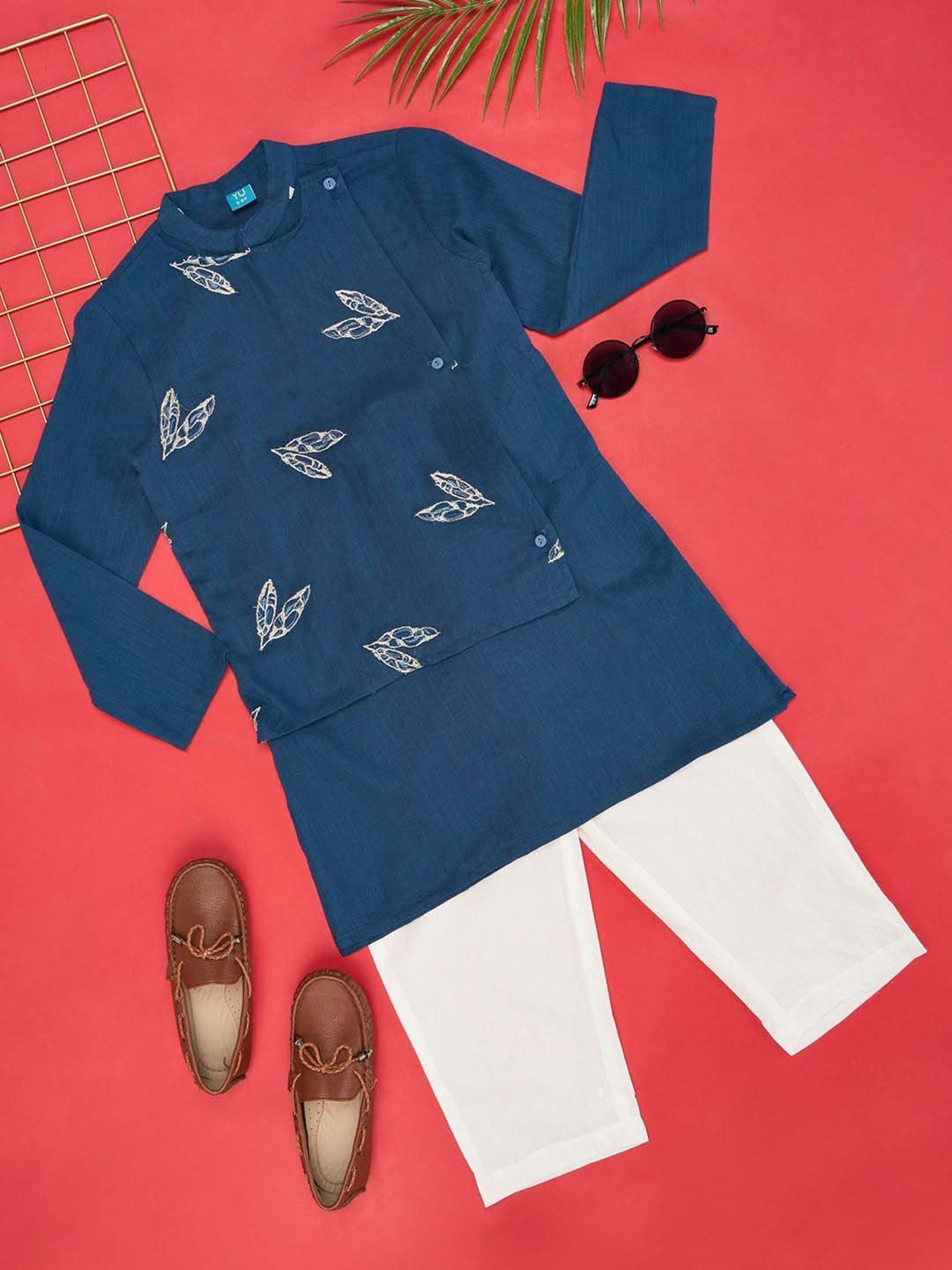 YU by Pantaloons Kids Navy & White Cotton Embroidered Full Sleeves Kurta Set