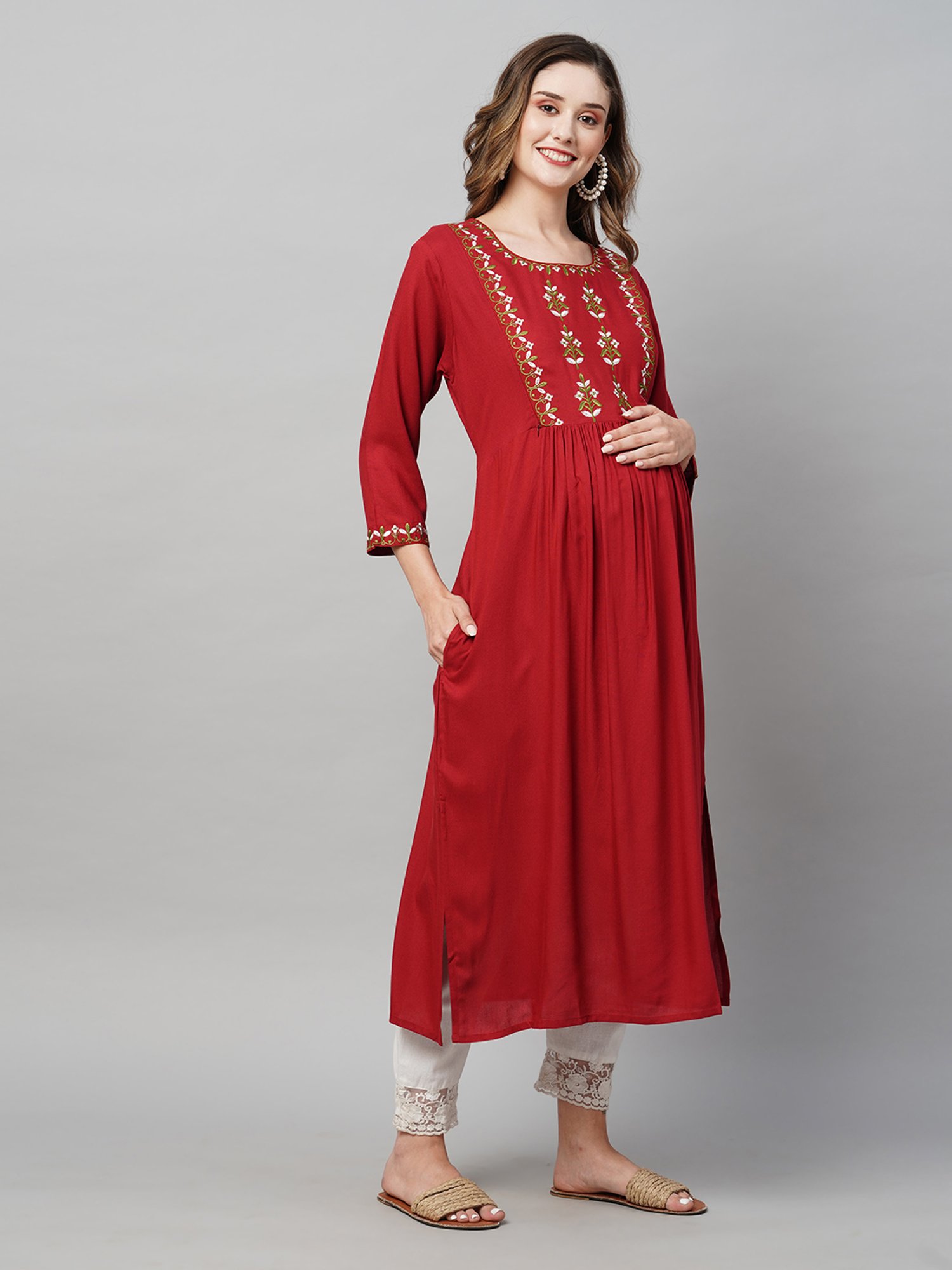 MomToBe Maroon Embroidered Maternity Kurta