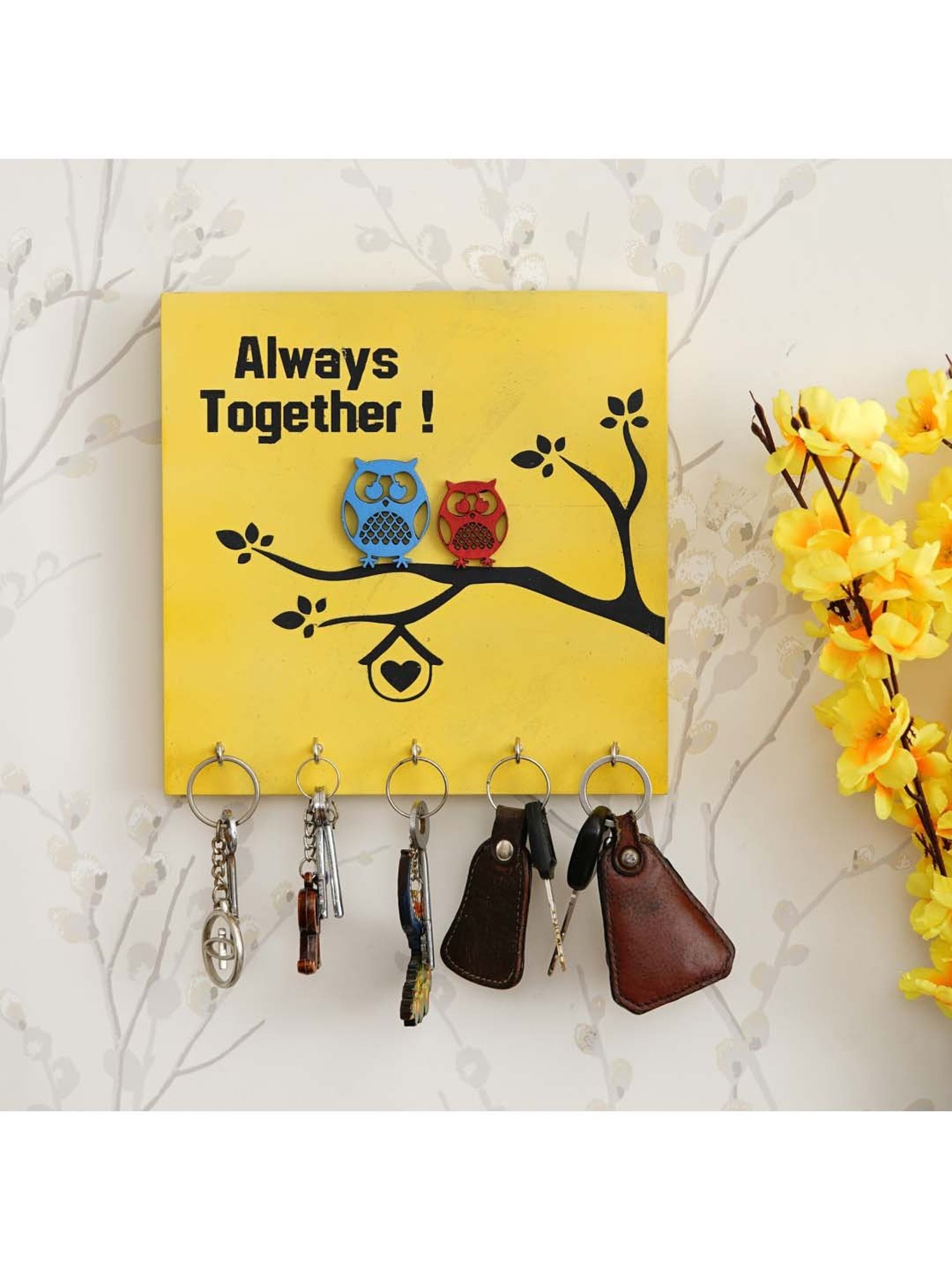 eCraftIndia Yellow & Black Wooden 5-in-1 Hook 'Owls Sitting' Key Holder