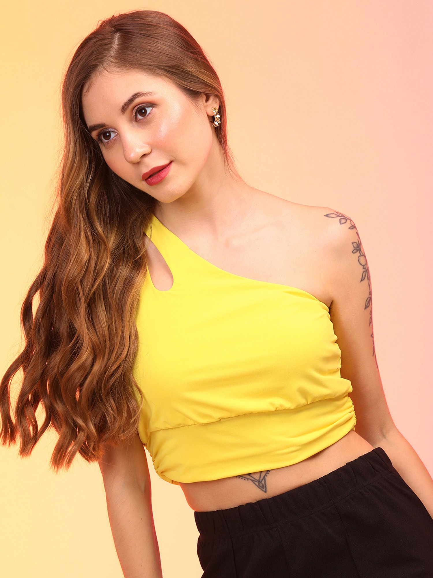 Globus Yellow Slim Fit Crop Top