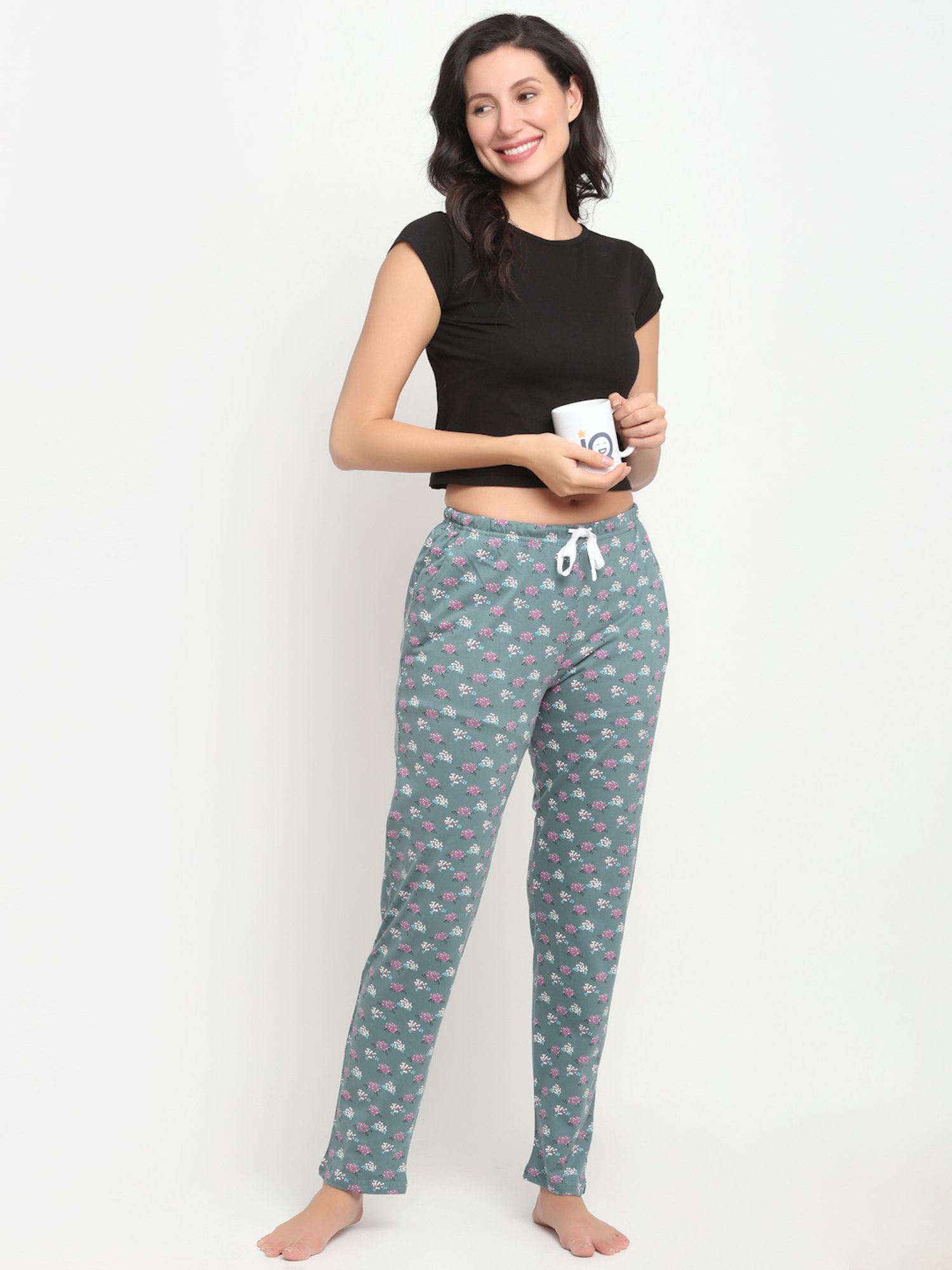Kanvin Multicolor Printed Pyjamas