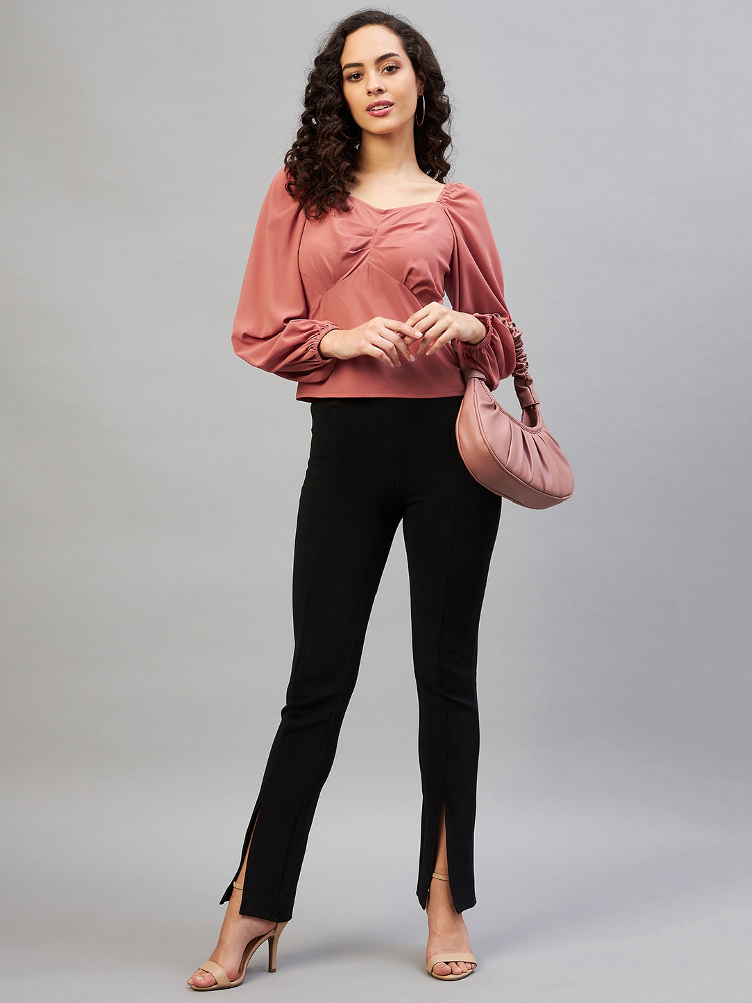 Carlton London Peach Top